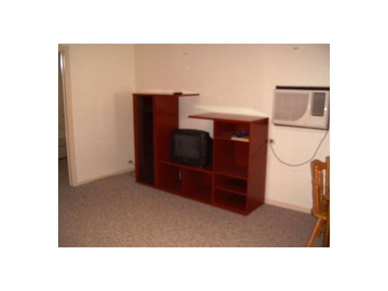 Clarinda Street, Parkes NSW 2870