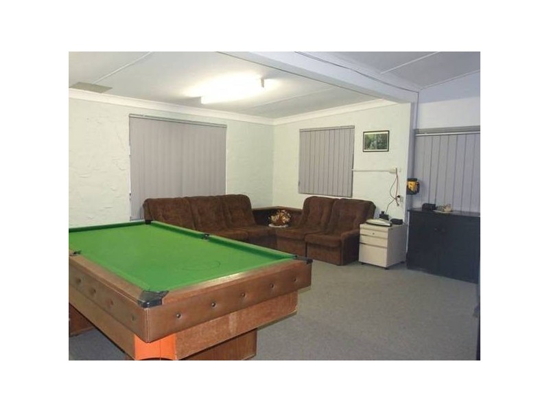 90 Mitchell, Parkes NSW 2870