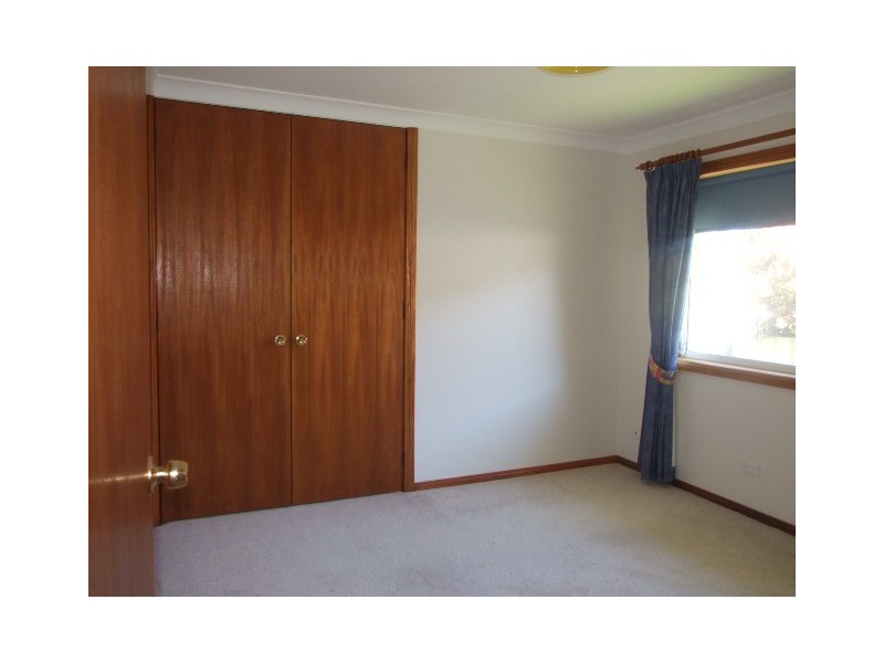 14 Thomas Street, Parkes NSW 2870