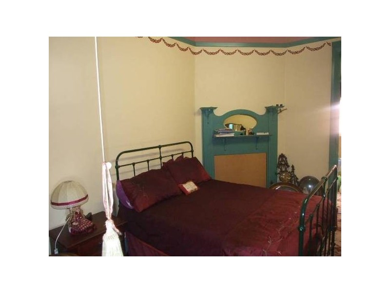 Victoria Street, Parkes NSW 2870