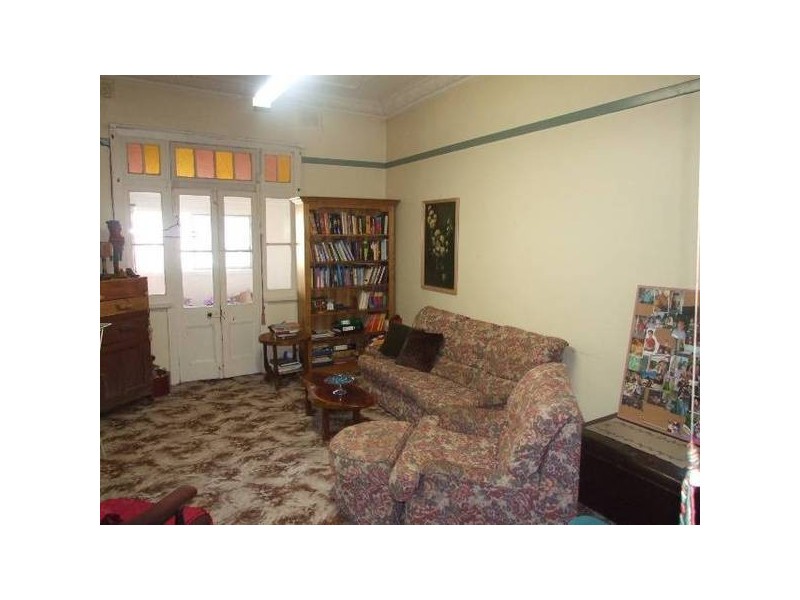 Victoria Street, Parkes NSW 2870