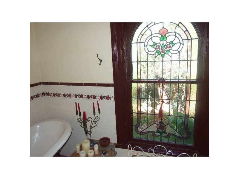 Victoria Street, Parkes NSW 2870