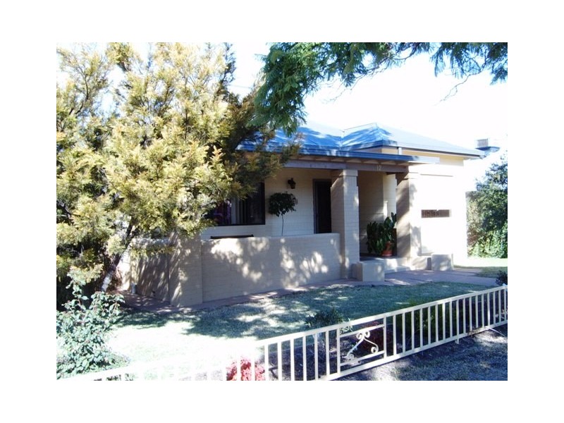 19 Mitchell Street, Parkes NSW 2870