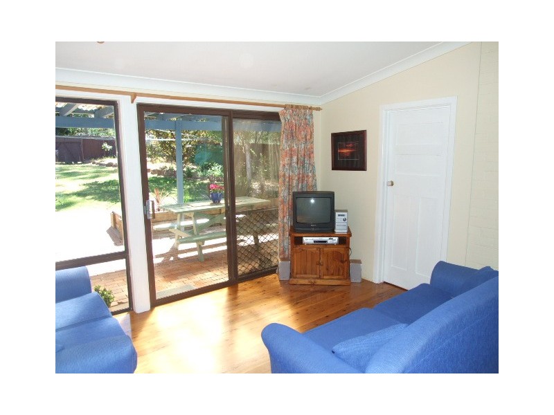 8 Oswin Street, Parkes NSW 2870