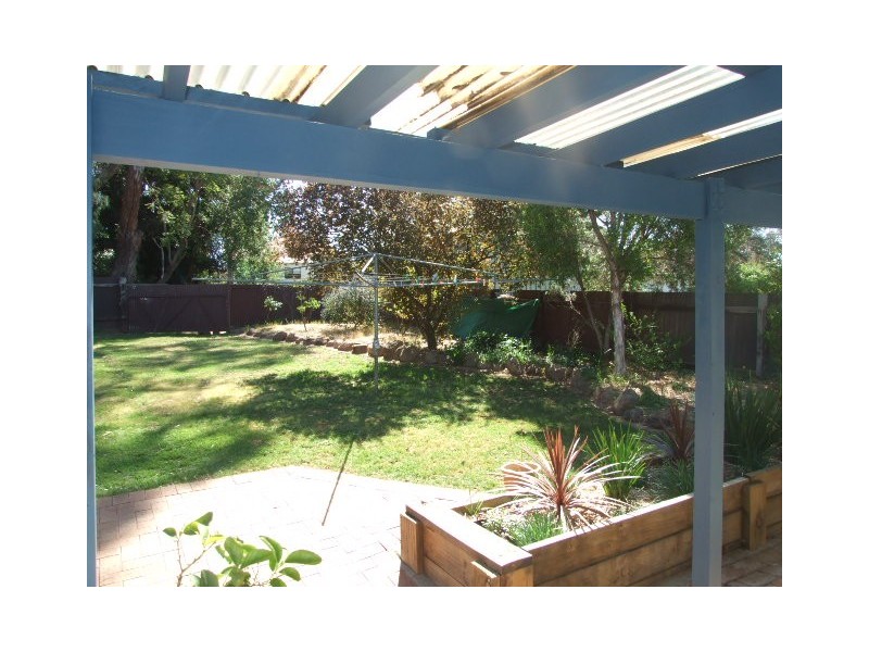 8 Oswin Street, Parkes NSW 2870