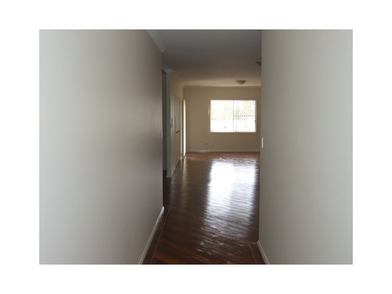 7 Koala Street, Parkes NSW 2870