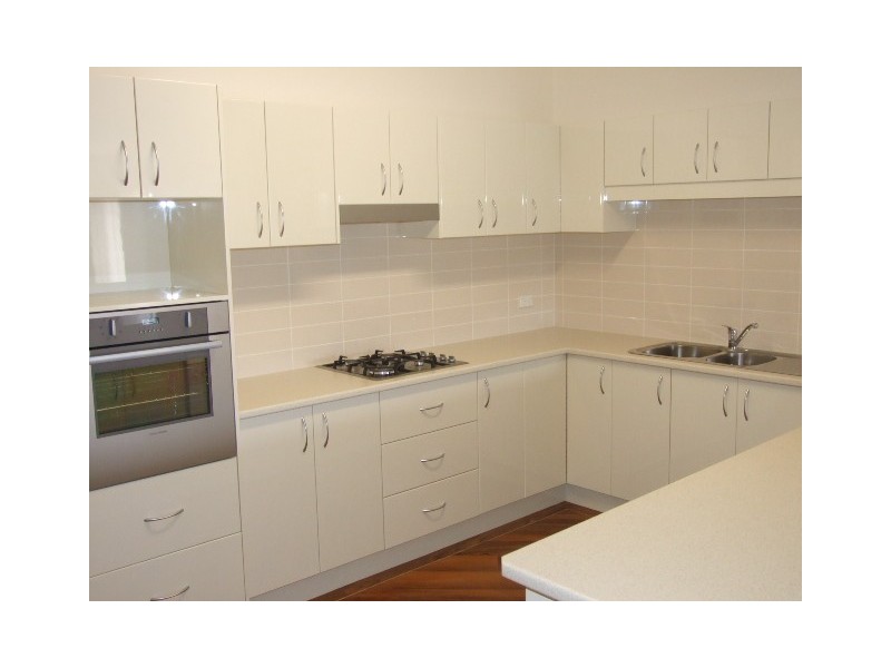 7 Koala Street, Parkes NSW 2870
