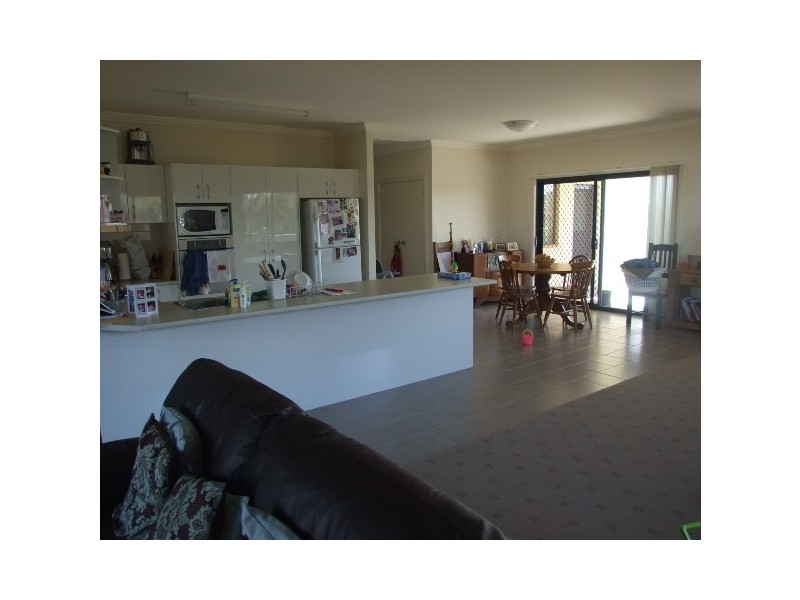36 Best Street, Parkes NSW 2870