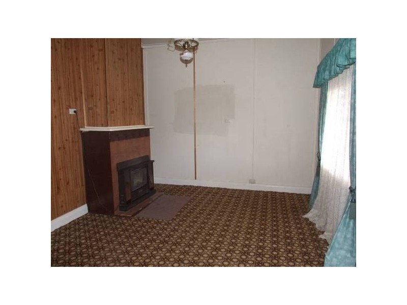 38 Coleman Road, Parkes NSW 2870