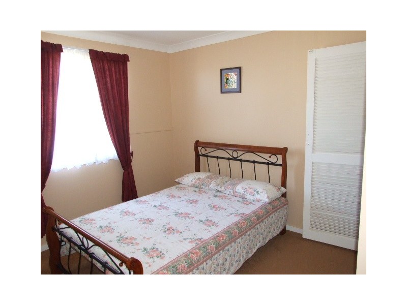 118 Boori Street, Peak Hill NSW 2869