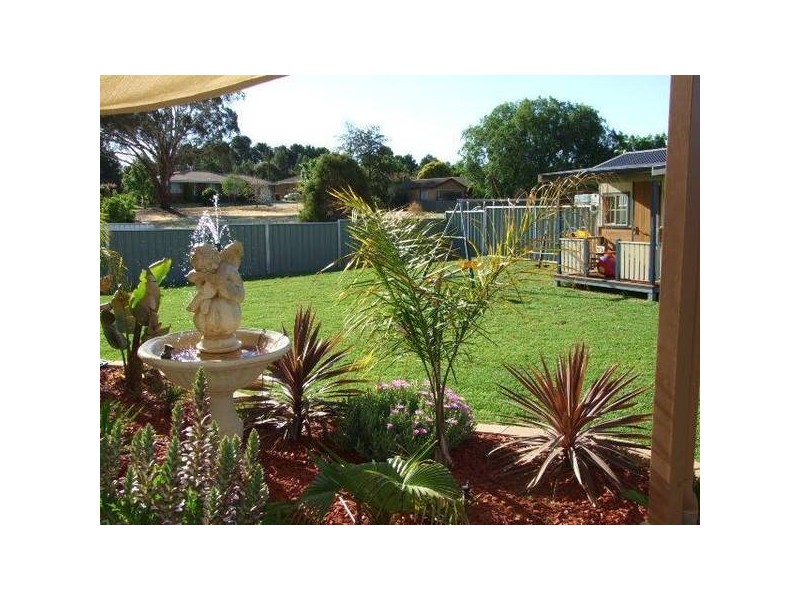 12 Glengowrie Close, Parkes NSW 2870