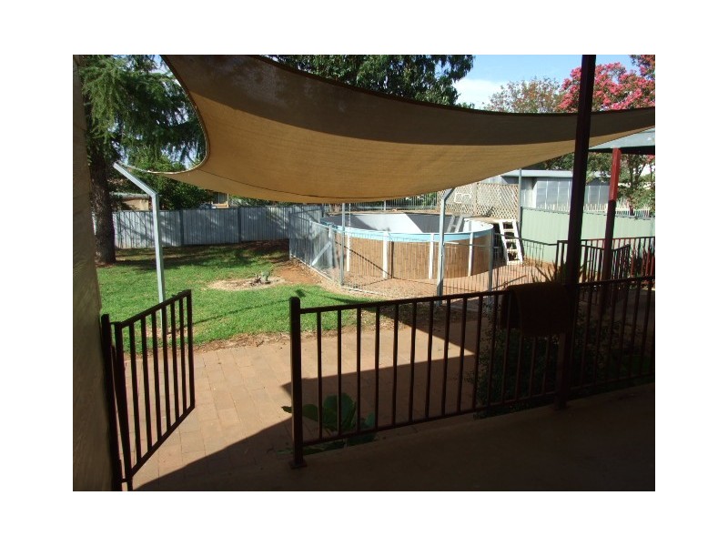 35 Want Street, Parkes NSW 2870