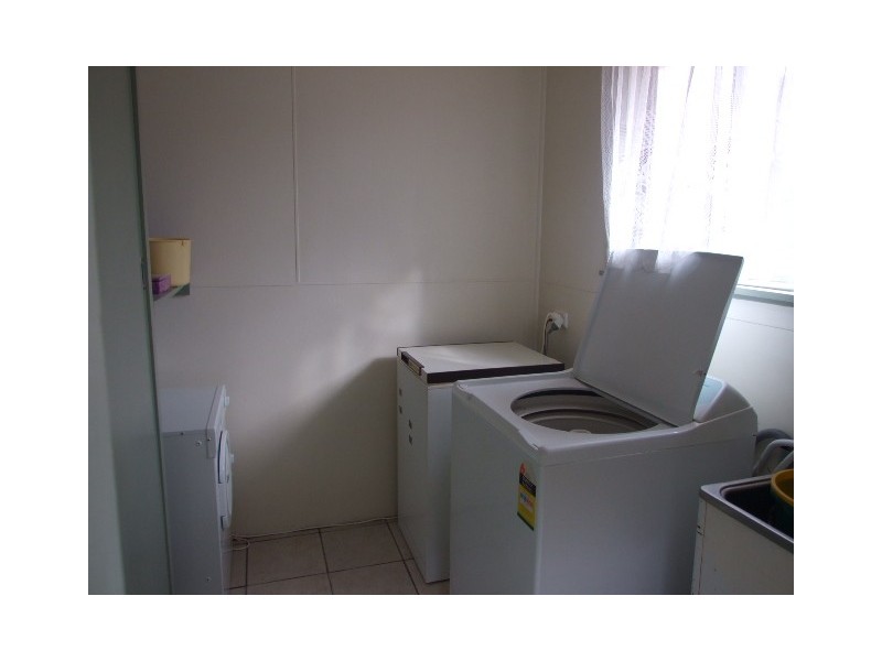 10 Moor Street, Parkes NSW 2870