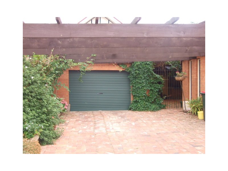 45 Church Street, Parkes NSW 2870