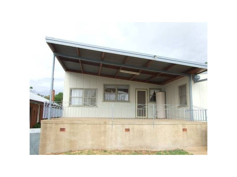 50 High Street, Parkes NSW 2870