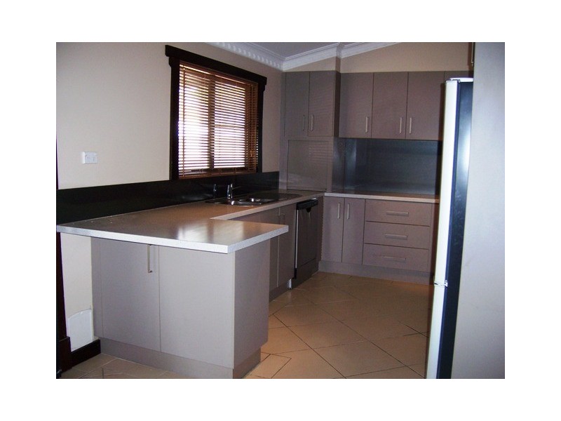 34 Gap Street, Parkes NSW 2870