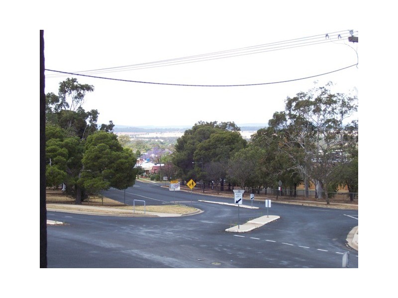 34 Gap Street, Parkes NSW 2870