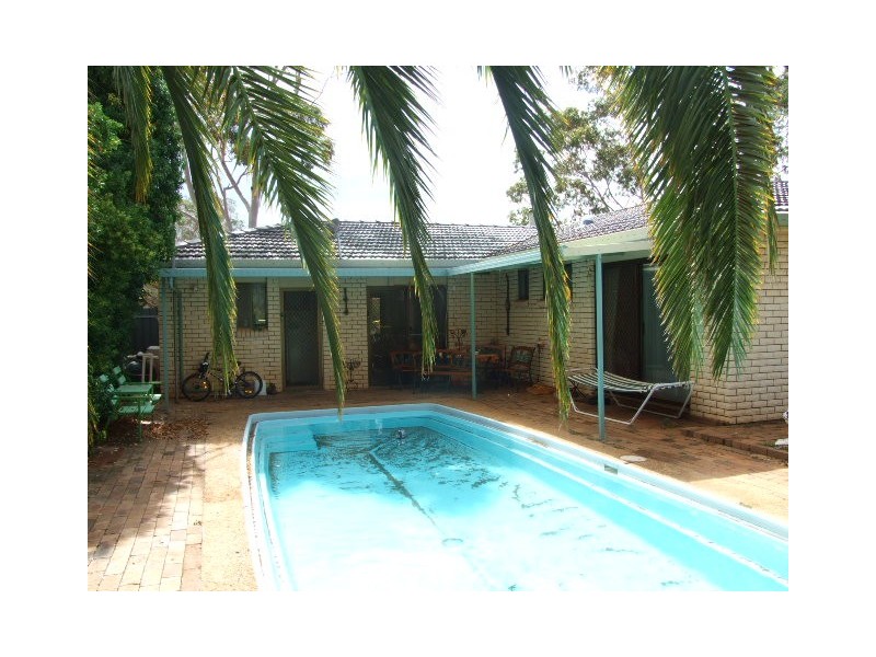 2 Hillcrest Avenue, Parkes NSW 2870