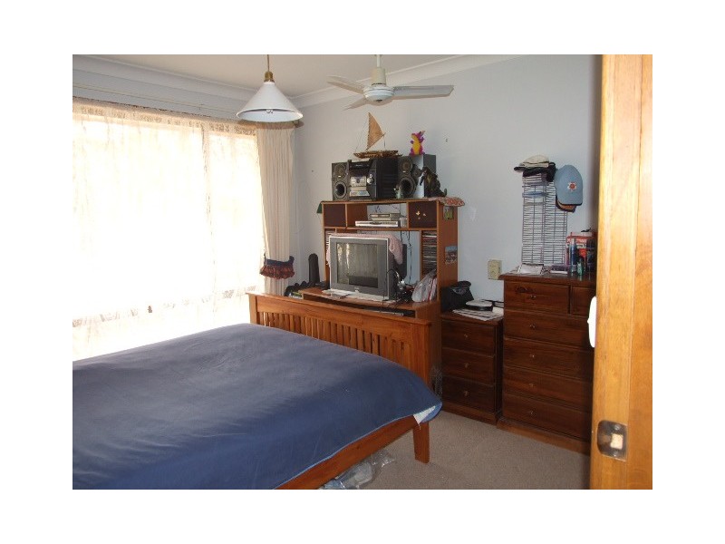 2 Hillcrest Avenue, Parkes NSW 2870