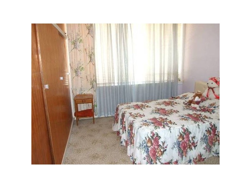 6 Lorger Street, Parkes NSW 2870