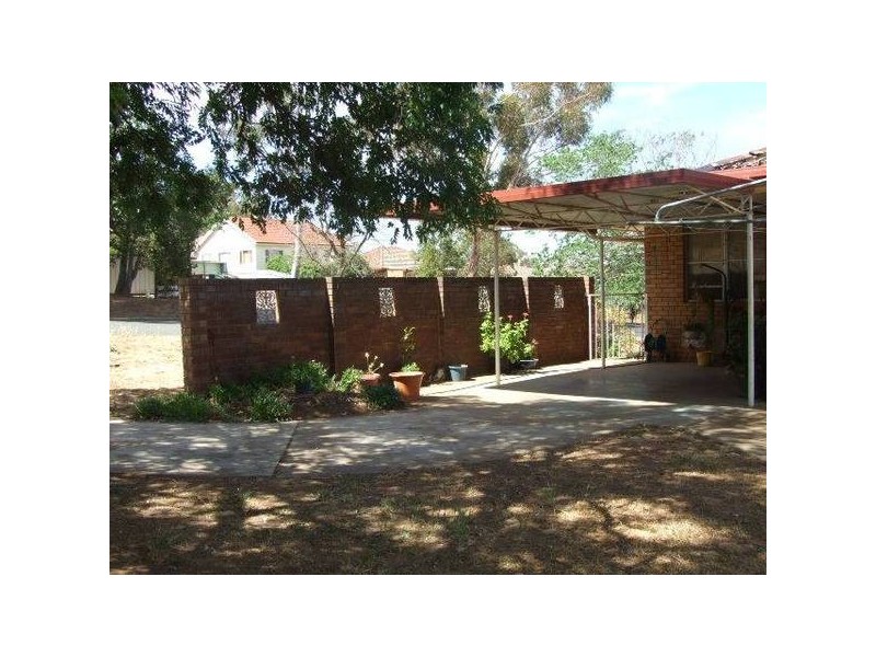 6 Lorger Street, Parkes NSW 2870