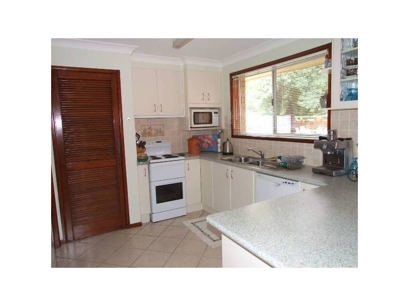 6 Bowditch Crescent, Parkes NSW 2870