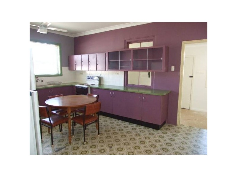 81A Victoria Street, Parkes NSW 2870