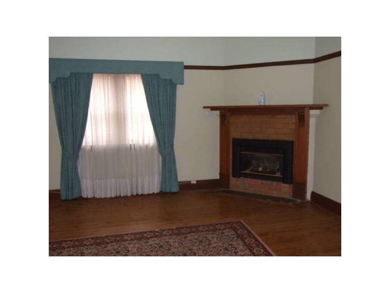 355 Clarinda Street, Parkes NSW 2870