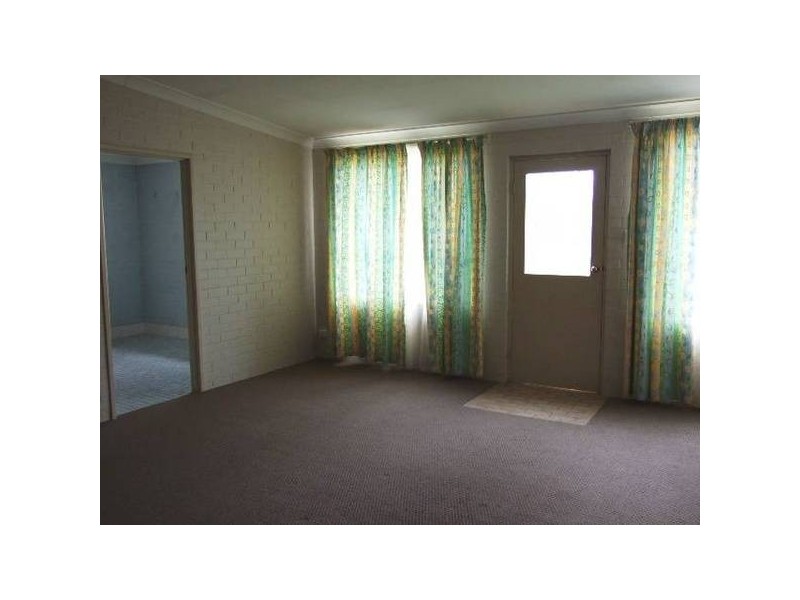 355 Clarinda Street, Parkes NSW 2870