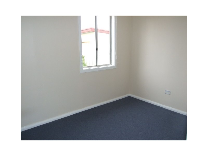 6 Thornbury Street, Parkes NSW 2870