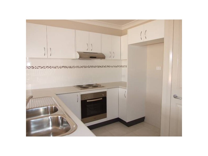 3/80 Close Street, Parkes NSW 2870