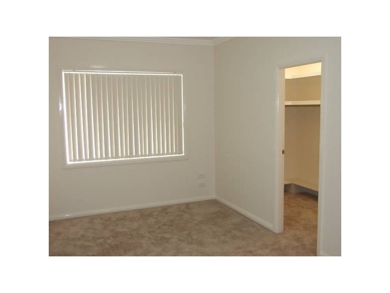 5 Koala Street, Parkes NSW 2870