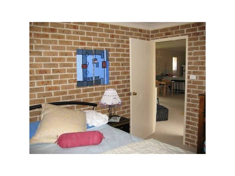 1/9 Ken Payne Place, Parkes NSW 2870