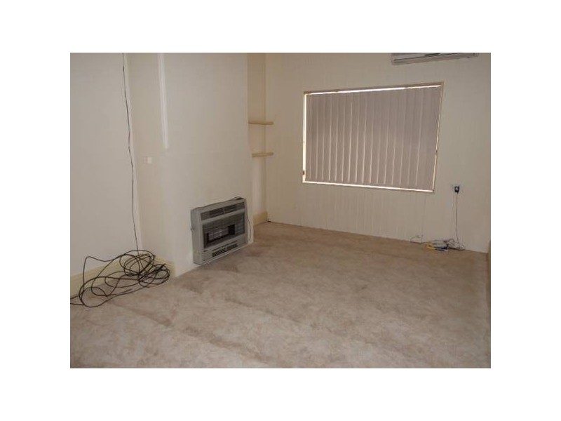 31 Hill Street, Parkes NSW 2870
