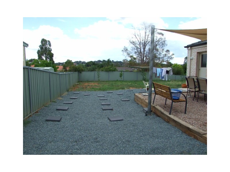 14 George Field Drive, Parkes NSW 2870