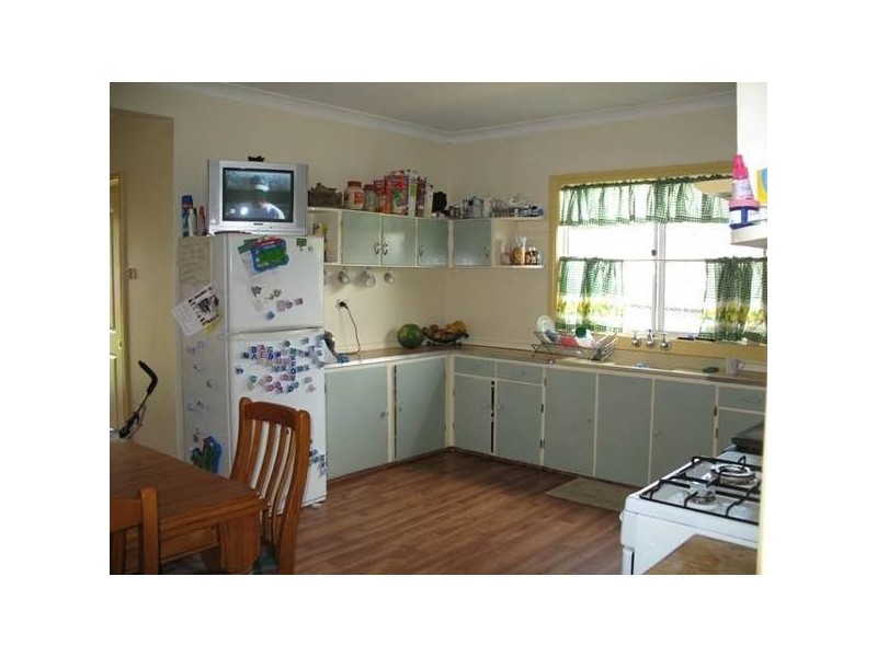 129 Euchie Street, Peak Hill NSW 2869