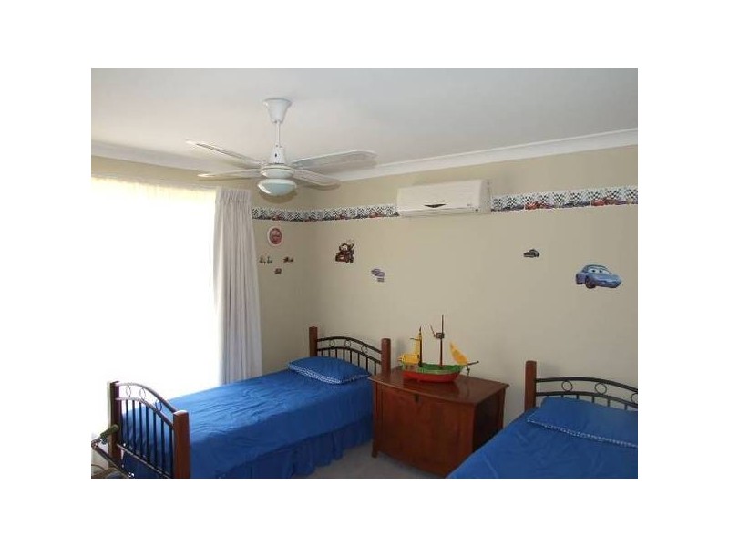 70 Best Street, Parkes NSW 2870