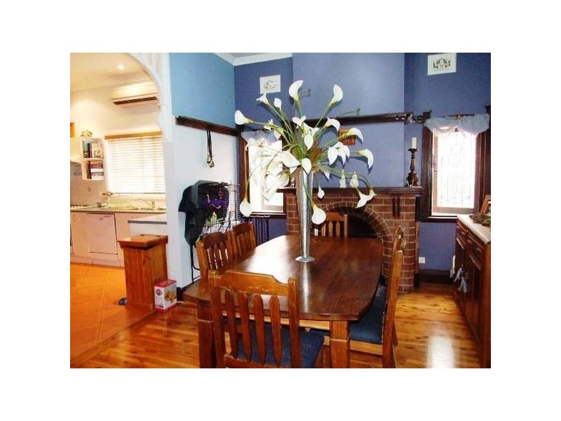 5 Bollinger Street, Parkes NSW 2870