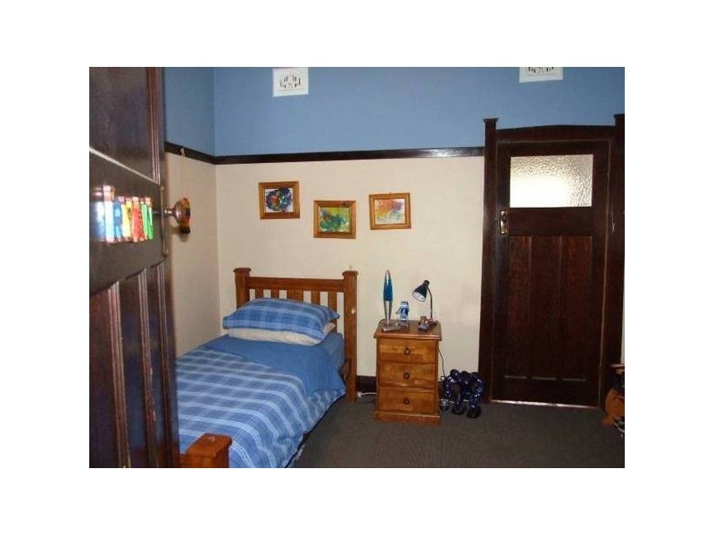 5 Bollinger Street, Parkes NSW 2870