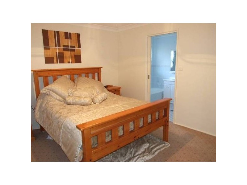 5 Ebelina Crescent, Parkes NSW 2870