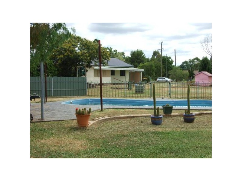 23 Kelly Road, Parkes NSW 2870