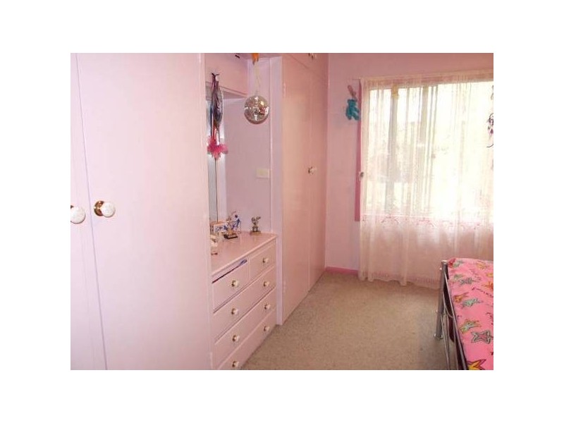 41 Orange Street, Parkes NSW 2870