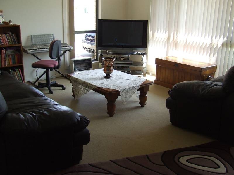 14 Noonan Street, Parkes NSW 2870