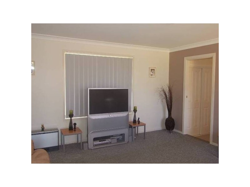 102 Dalton Street, Parkes NSW 2870