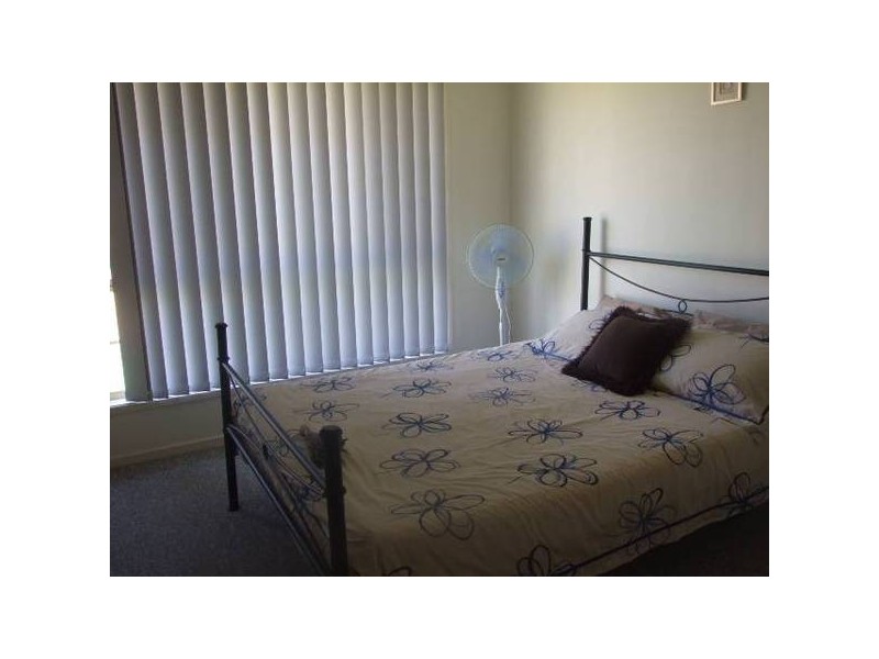 102 Dalton Street, Parkes NSW 2870