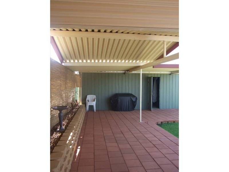102 Dalton Street, Parkes NSW 2870