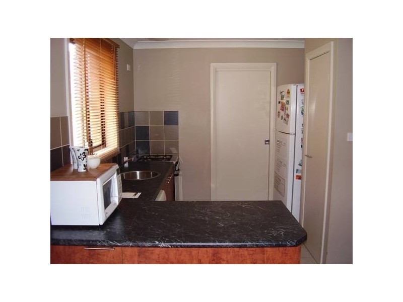 14 George Field Drive, Parkes NSW 2870