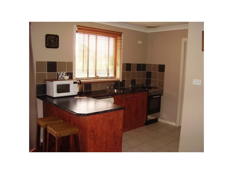 14 George Field Drive, Parkes NSW 2870