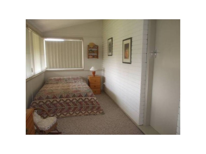24 Armstrong Street, Parkes NSW 2870