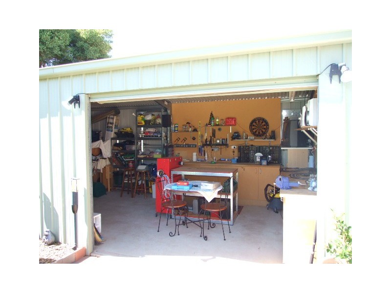21 Glenburnie Close, Parkes NSW 2870